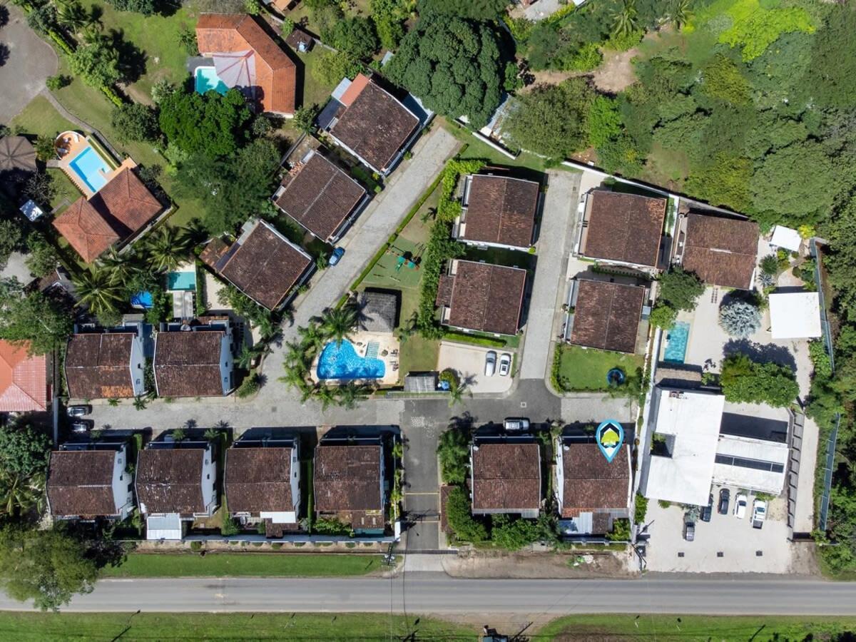 Сasa de vacaciones Fabulous 2-story With Big Pool - Short Drive To Beaches Garita
